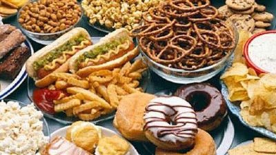 هل توجد علاقة بين تناول السكريات ونمو السرطان في الجسم ؟