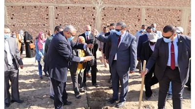 وزير القوى العاملة يتفقد مركز تدريب الرضوانية.. ويدشن 6000 متر بالأشجار المثمرة