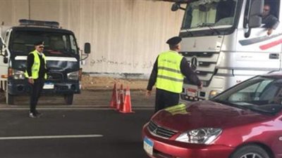 فحص 427 سائقا بحملات الكشف عن السائقين المتعاطين للمخدرات