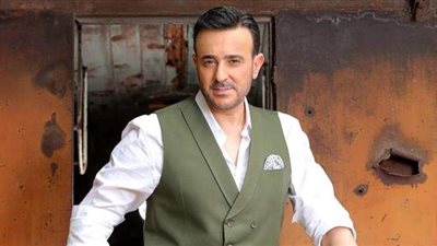 صابر الرباعي يؤجل حفل المنارة بسبب كورونا