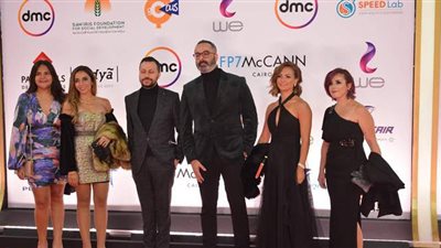 نجوم الفن يتألقون على الريد كاربت في اليوم الخامس لمهرجان القاهرة السينمائي | صور