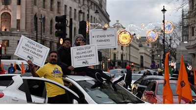 آلاف الهنود يتظاهرون وسط لندن احتجاجا على إصلاحات زراعية في بلادهم