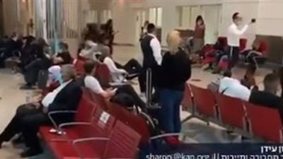 مطار دبى يمنع 200 راكب إسرائيلي من دخول  البلاد | فيديو
