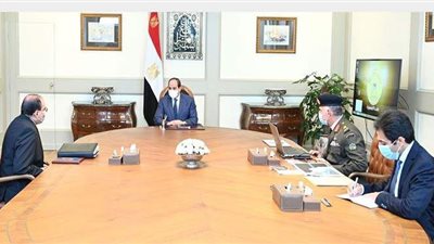 13 معلومة عن جهود تنفيذ المشروع القومي للطرق الجديدة.. السيسي يتابع مراكز الخدمات المتكاملة
