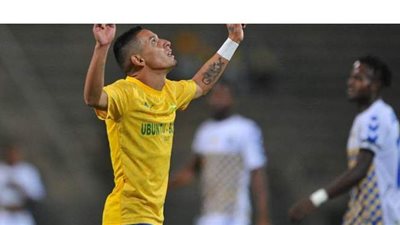 24 ساعة على غلق القيد.. هل يتعاقد الأهلي مع مهاجم لقيادته بدلا من مروان محسن