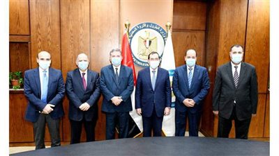 بروتوكول لتسوية مديونيات شركات قطاع الأعمال العام للبترول