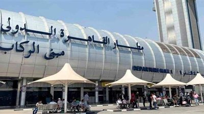 إقلاع ووصول 1169 رحلة جوية لنقل 17 ألفا و 573 راكبآ بمطار القاهرة