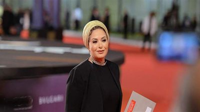 صابرين تطمئن ضيوف مهرجان القاهرة بعد إعلان إصابتها بفيروس كورونا