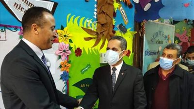 محافظ الغربية يتفقد سير  اللجان الانتخابية بطنطا | صور