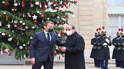 السيسي من باريس: بحثت مع ماكرون الارتقاء بالعلاقات الاقتصادية.. وناقشنا أزمات الشرق الأوسط وشرق المتوسط وحقوق الإنسان