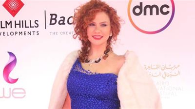 لينا شاماميان تتألق على السجادة الحمراء لمهرجان القاهرة السينمائي | صور