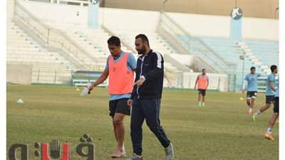 إصابة خطيرة للأخميمي في تدريبات غزل المحلة| صور