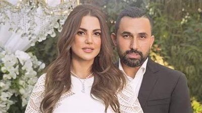 سر بكاء درة أثناء رقصها مع زوجها في حفل زفافها | فيديو