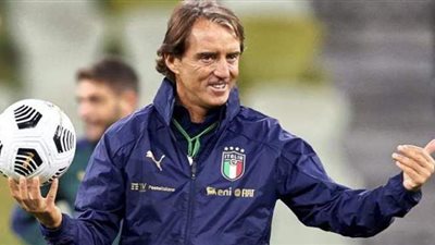 أول تعليق من مانشيني على مجموعة إيطاليا في تصفيات مونديال 2022