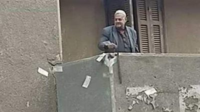 أحمد كريمة يوضح حكم الشرع في واقعة إلقاء الأموال على الأهالي من البلكونة