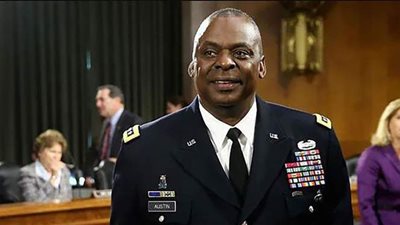 بايدن يخذل نساء الكونجرس ويختار الجنرال المتقاعد لويد أوستن وزيرًا للدفاع