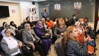 ندوة عن مناهضة العنف ضد المرأة بحزب المصريين
