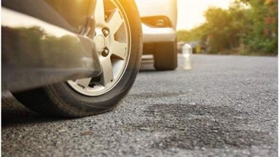 أضرار ترك إطارات السيارة موجهة للخارج عند الركن