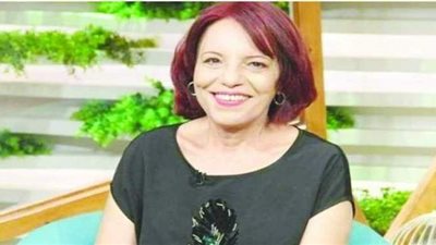 عارفة عبد الرسول تشيد بفيلم 