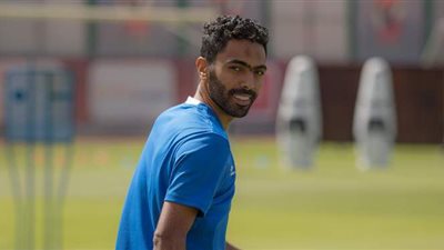 فحص طبي لحسين الشحات قبل انطلاق مران الأهلي