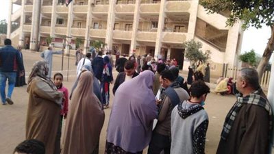 بعد بلاغ للنجدة.. مأمور السنطة بالغربية ينقل كفيفا إلى لجنته الانتخابية بسيارة مجهزة