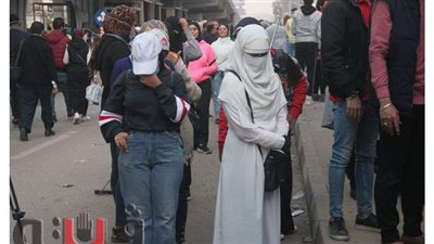 الفتيات يتصدرن المشهد في الساعات الأخيرة لجولة الإعادة لانتخابات النواب بمدينة نصر | صور