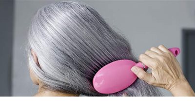 وصفة سحرية بـ4 مكونات في مطبخك تقضي على الشعر الأبيض