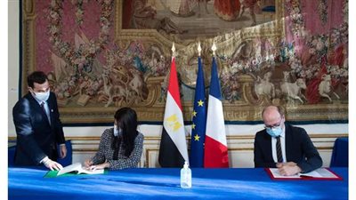 وزيرة التعاون الدولي توقع تمويلات تنموية بقيمة 715.6 مليون يورو مع 