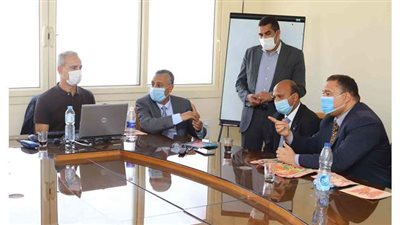 ختام فعاليات ورشة التدريب على صناعة الجلود بجامعة جنوب الوادي