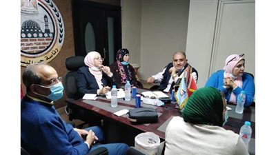 نائب محافظ القاهرة تناقش تطوير شوارع وميادين البساتين