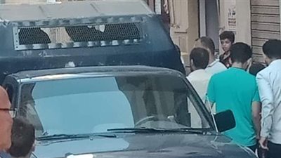 أنصار مرشح خاسر يقطعون طريق 