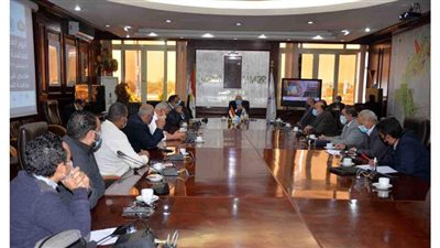 محافظ الأقصر يثمن استراتيحية مكافحة الفساد في مرحلتها الأولي | صور