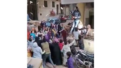 إخلاء سبيل بطل فيديو إلقاء الأموال على المواطنين بأوسيم