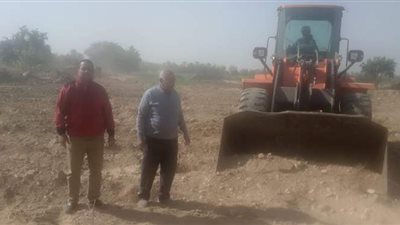 حملة لإزالة التعديات على  5 أفدنة بالأقصر | صور