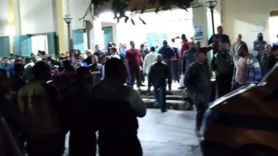 إصابة 22 شخصا في حادث تصادم سيارتي ميكروباص بالوادى الجديد