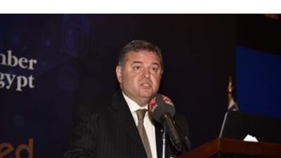 وزير قطاع الأعمال: السيارة الكهربائية ترى النور قريبا