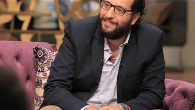 أحمد أمين ناعيا نبيل فاروق: وداعا الأستاذ والأب والمعلم