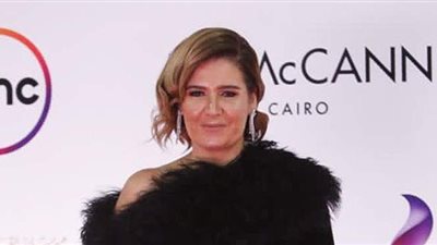 هنا شيحة تتألق في العرض الأول للفيلم اللبناني 