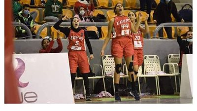 وزير الرياضة يهنئ ناشئات السلة بالتتويج ببطولة أفريقيا والتأهل للمونديال