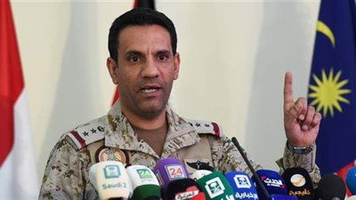 التحالف العربي يدمر زورقين مفخخين جنوب البحر الأحمر