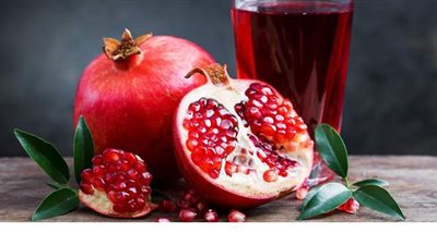 تعرف على فوائد الرمان الطبيعي لمرضى ضغط الدم