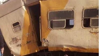 لحظة وقوع حادث قطار المنصورة | فيديو