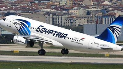 مصر للطيران تسير ٥٥ رحلة دولية وداخلية وشحن جوي لنقل ٥٤٠٠ راكب