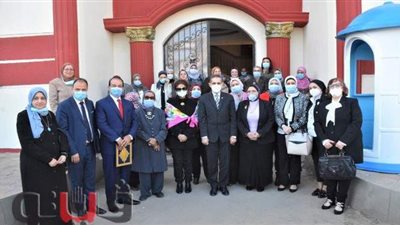 محافظ الغربية يكرم 39 قيادة نسائية خلال لقائه أعضاء 