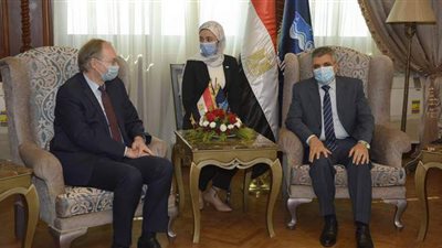 أسامة ربيع يبحث مع سفير الاتحاد الأوروبي سبل تعزيز التعاون