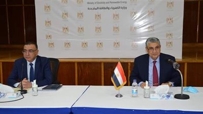 وزير الكهرباء يبحث مع نظيره العراقي سبل التعاون المشترك