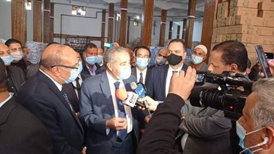 وزير التموين: احتياطى القمح فى مصر يكفي 5 شهور