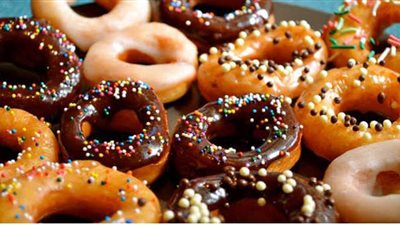 طريقة عمل الدونات بدون خميرة