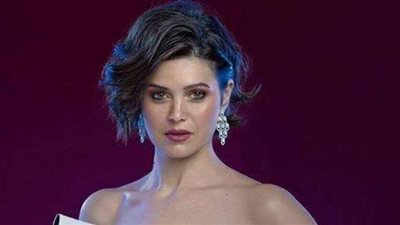 بعد صور حملها العارية.. كيف ردت يسرا اللوزي على منتقديها ؟