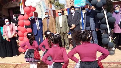 تعليم أسيوط تنظم فعاليات ثقافية وفنية بمدرستين